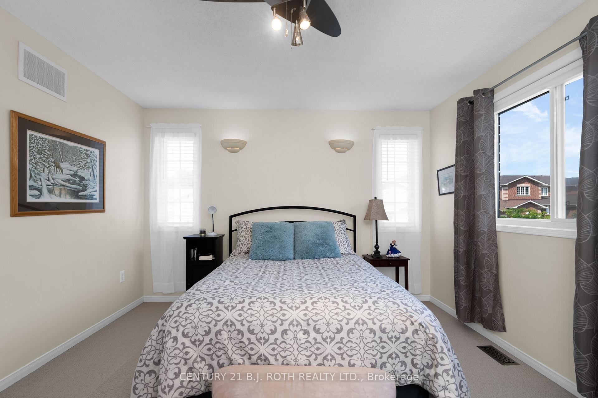 Photo 17 of 105 Southwinds Crescent, Midland — HOMEH