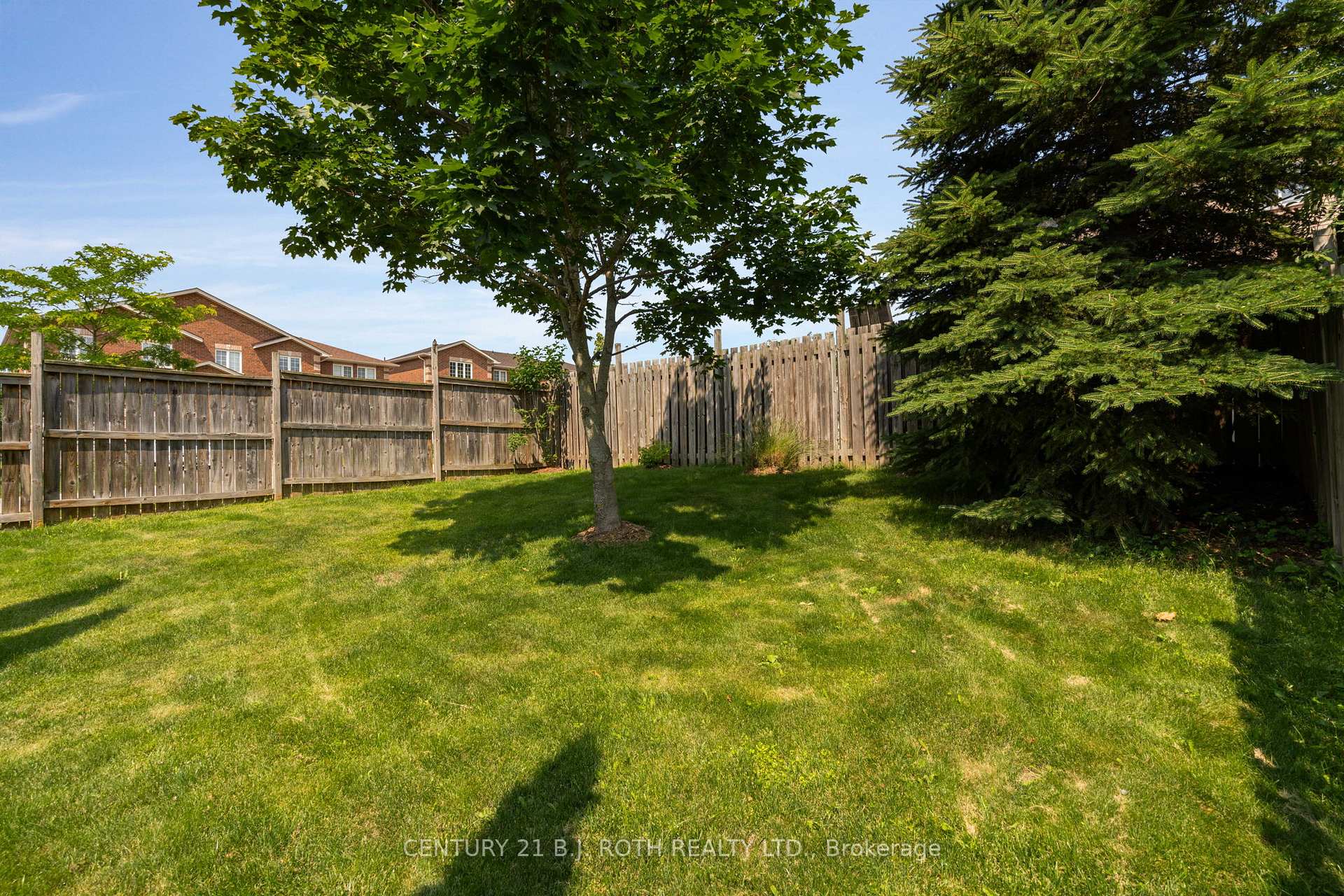 Photo 29 of 105 Southwinds Crescent, Midland — HOMEH
