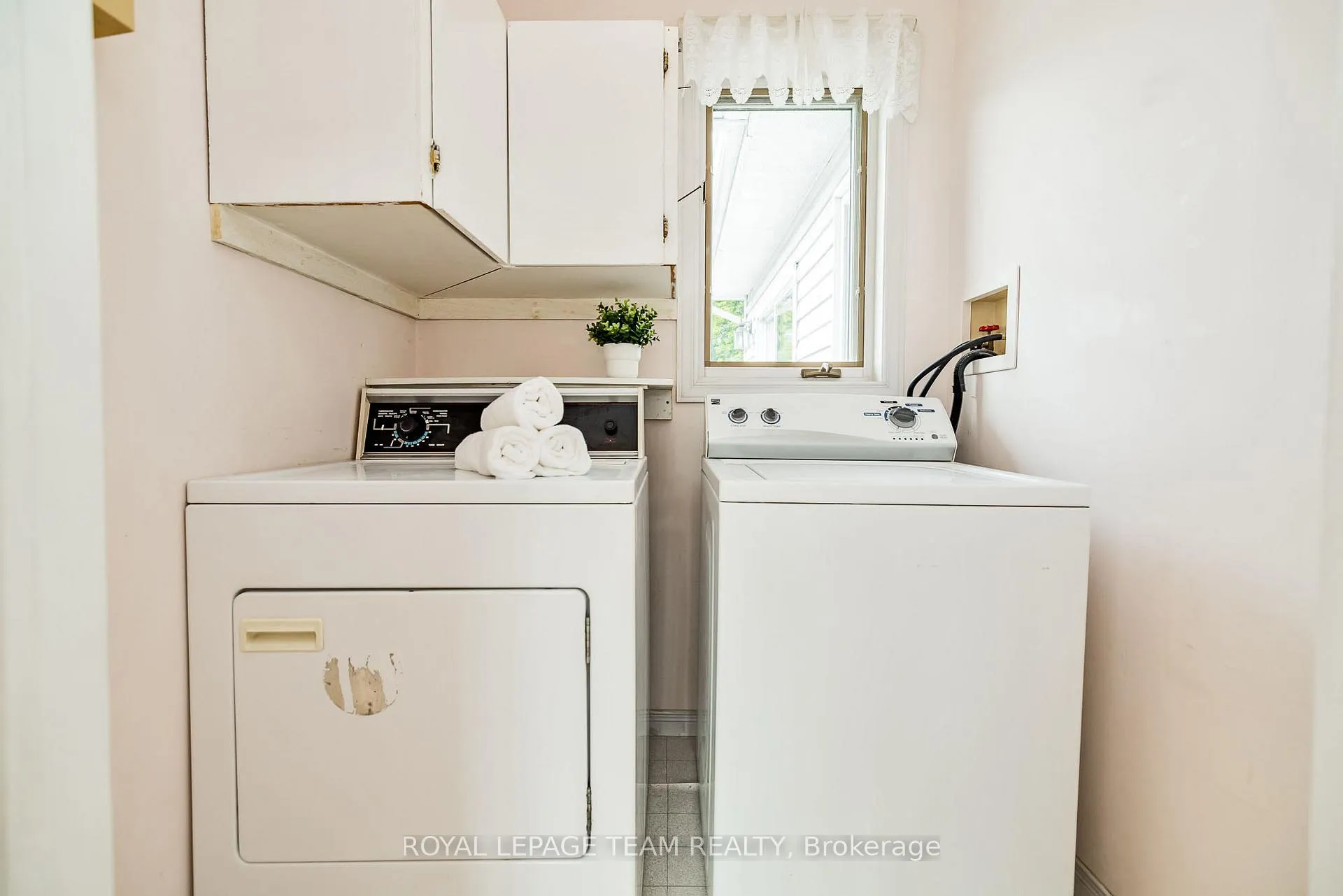 Photo 18 of 833 Heritage Drive, Montague, Montague Twp — HOMEH