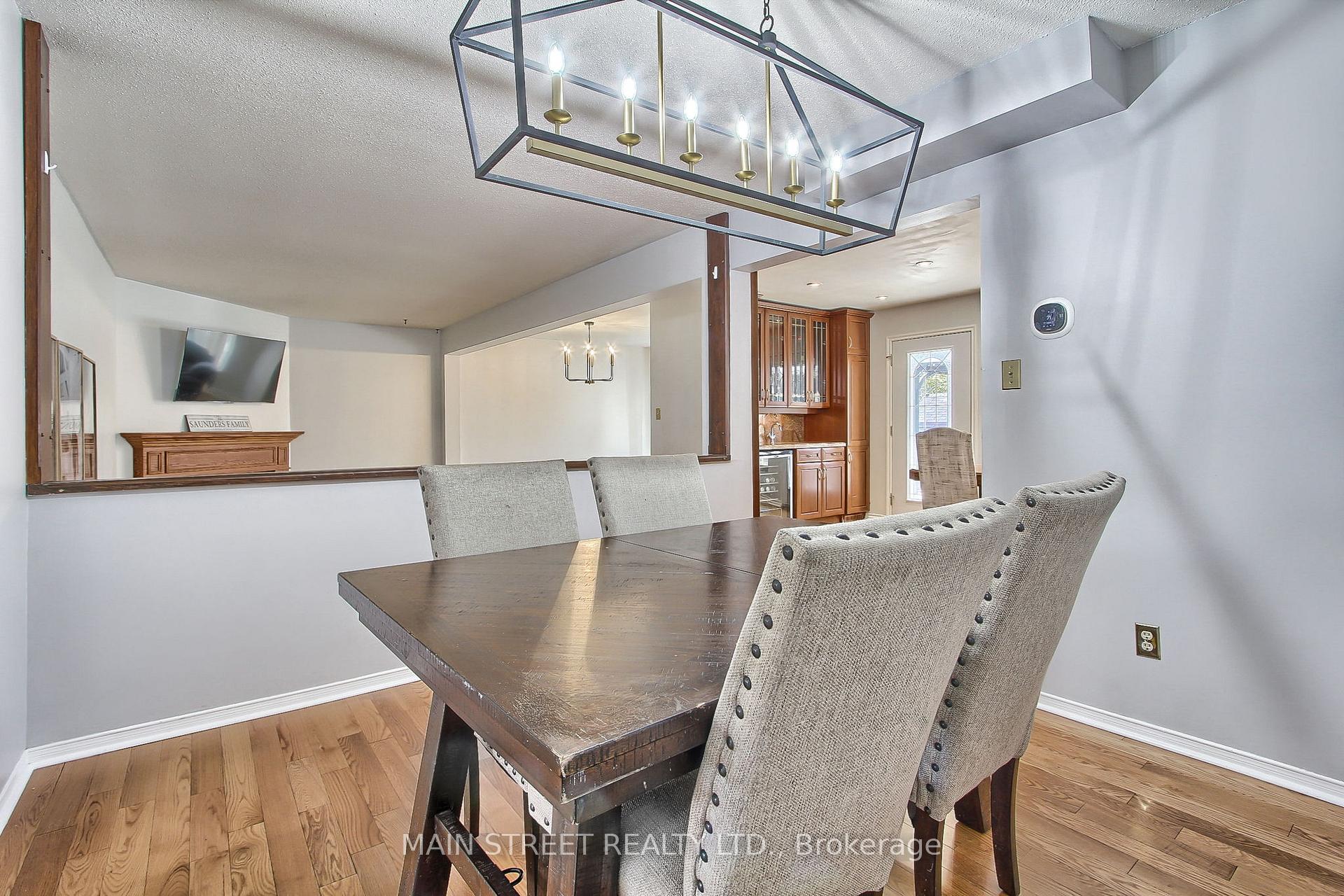 Photo 9 of 2504 Lloyd Street, Innisfil, Alcona — HOMEH
