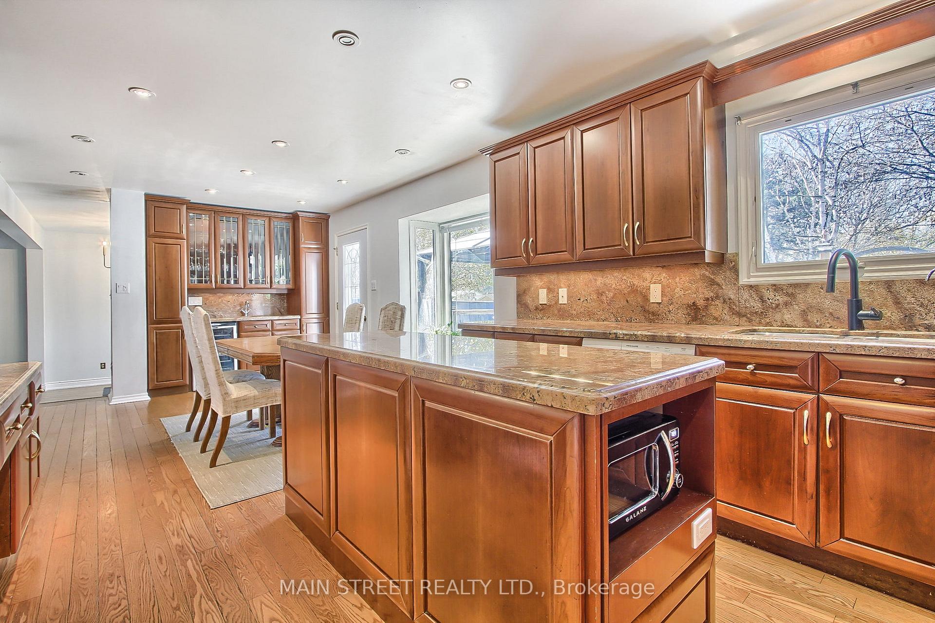 Photo 16 of 2504 Lloyd Street, Innisfil, Alcona — HOMEH