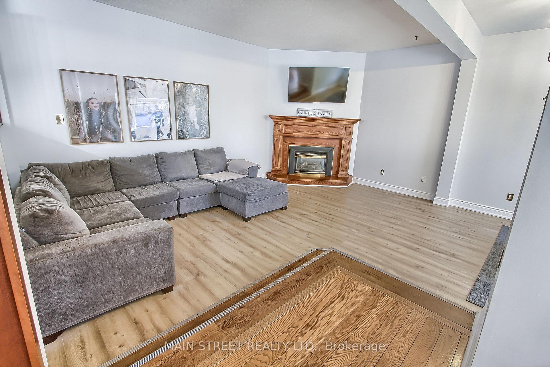 Photo 22 of 2504 Lloyd Street, Innisfil, Alcona — HOMEH
