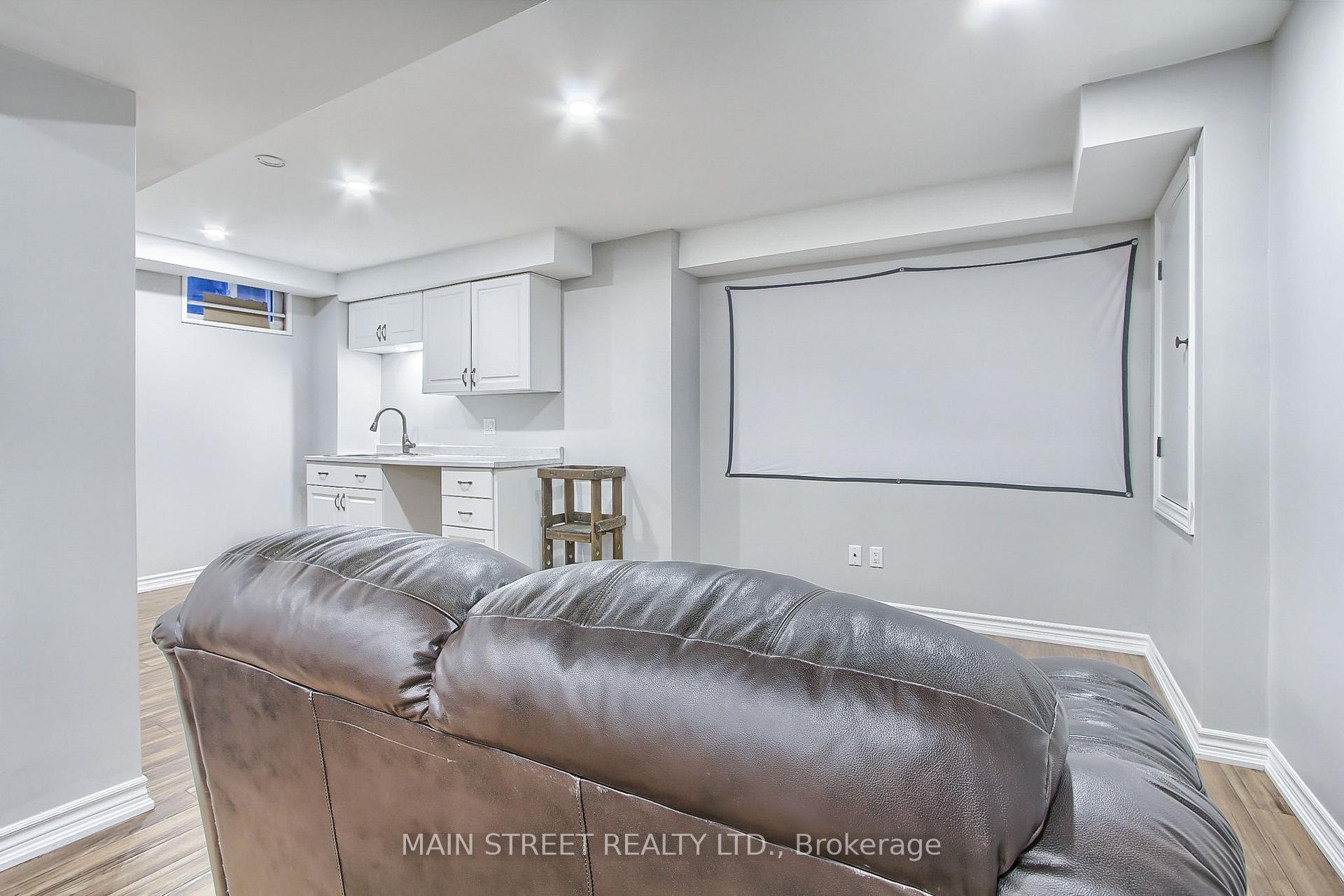Photo 35 of 2504 Lloyd Street, Innisfil, Alcona — HOMEH