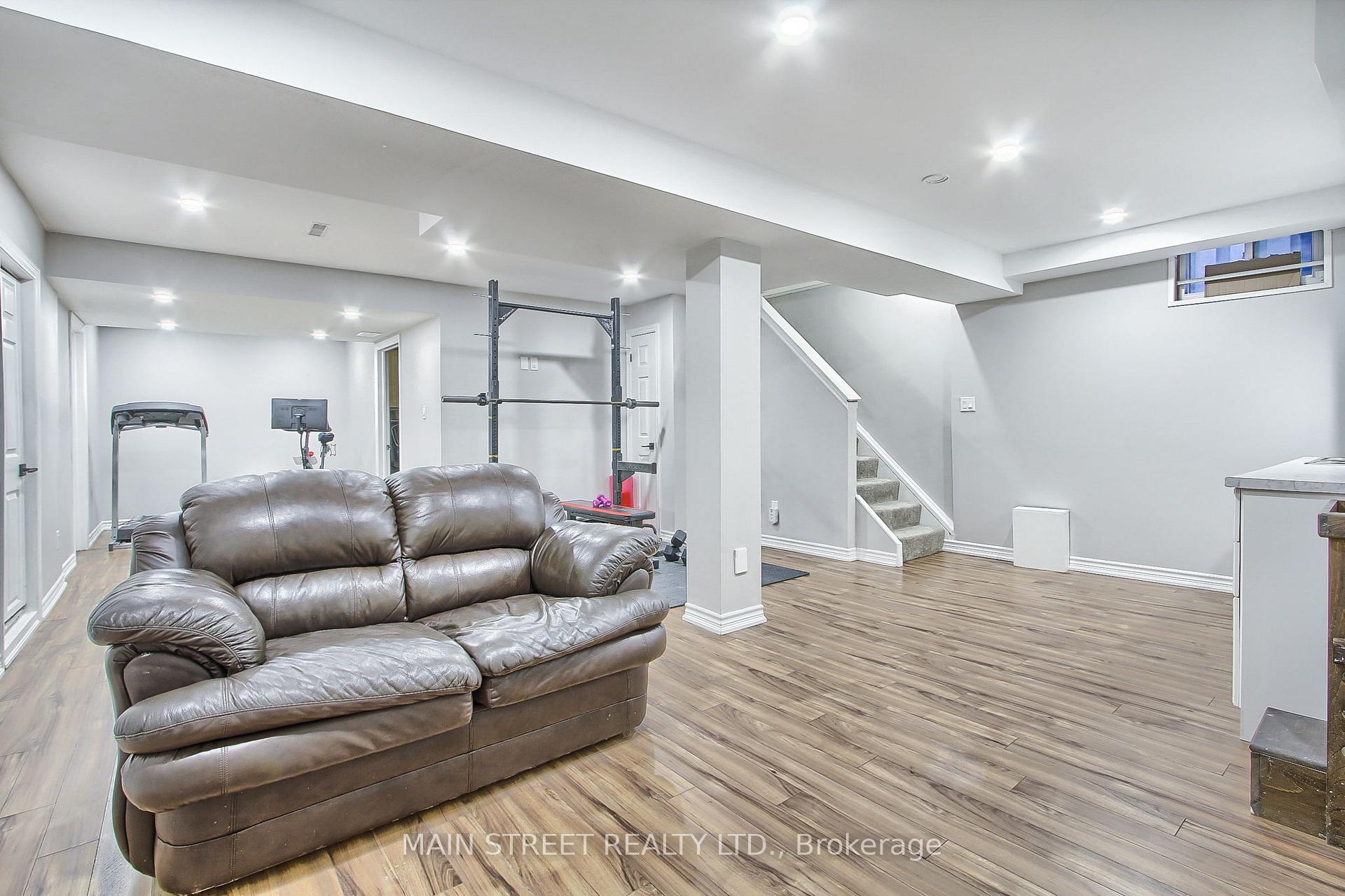 Photo 36 of 2504 Lloyd Street, Innisfil, Alcona — HOMEH