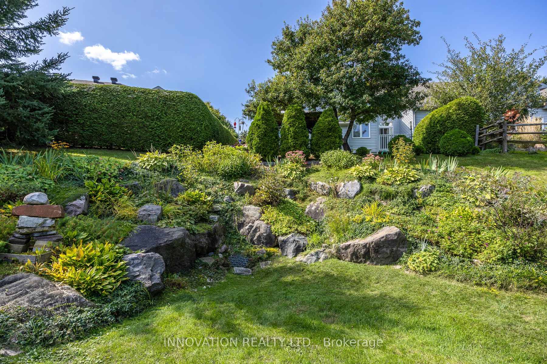 Photo 2 of 56 Goldora, Ottawa, Kanata - Kanata Lakes/Heritage Hills — HOMEH
