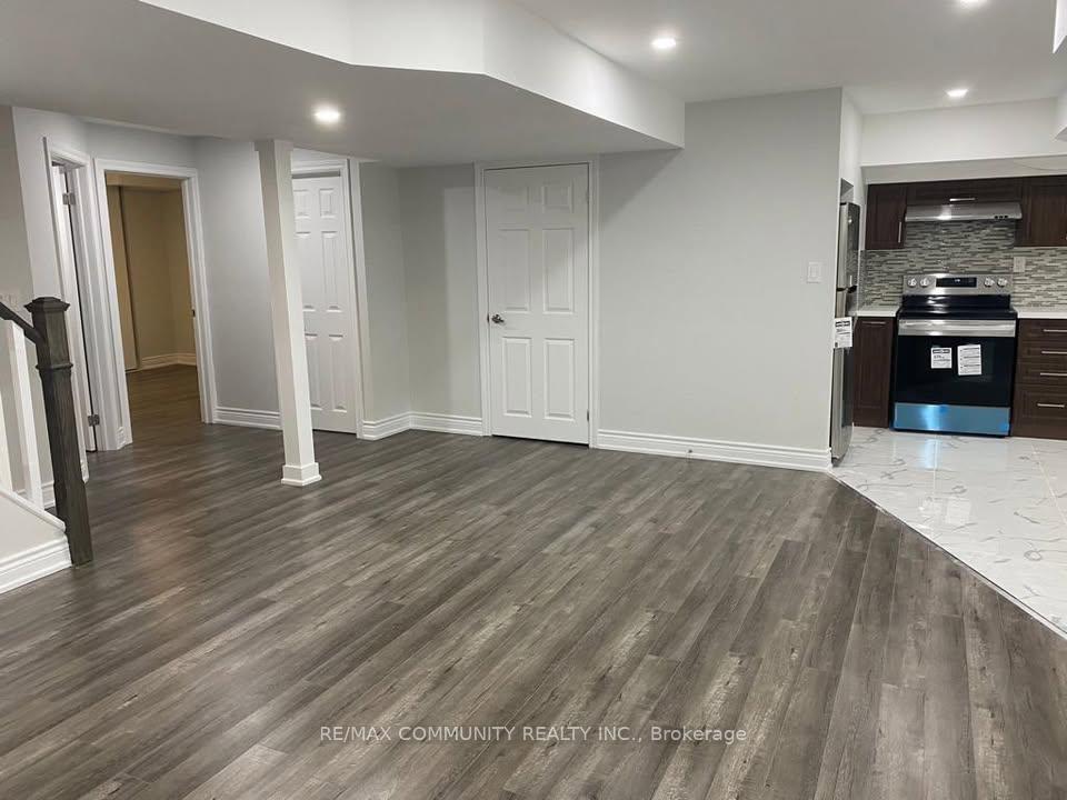Photo 4 of Unit Basement, 39 Sunnyside Hill Road, Markham, Cornell — HOMEH