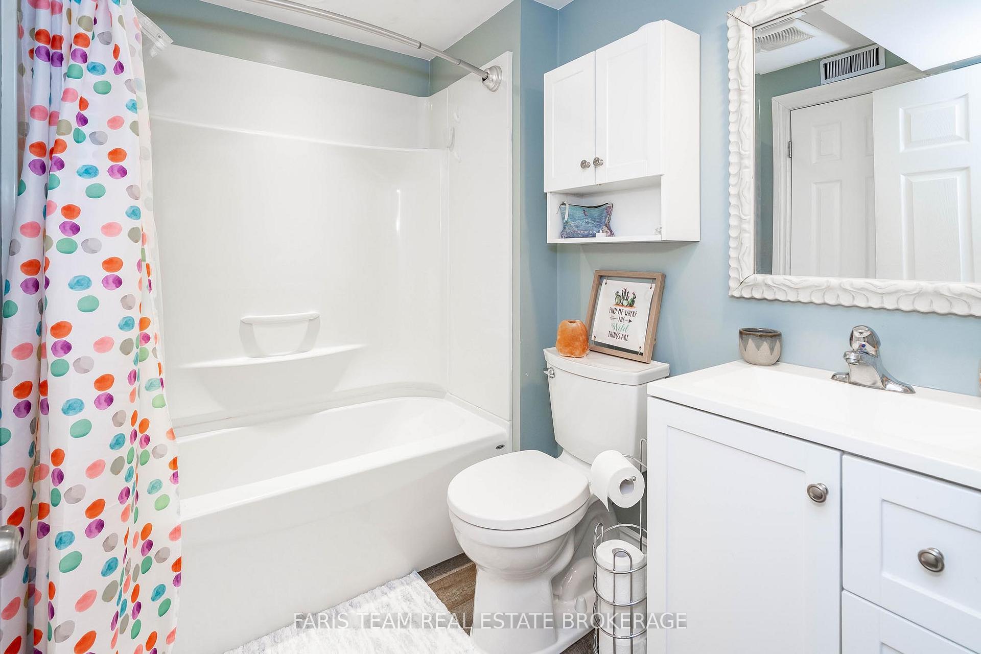 Photo 23 of 1116 Everton Road, Midland — HOMEH