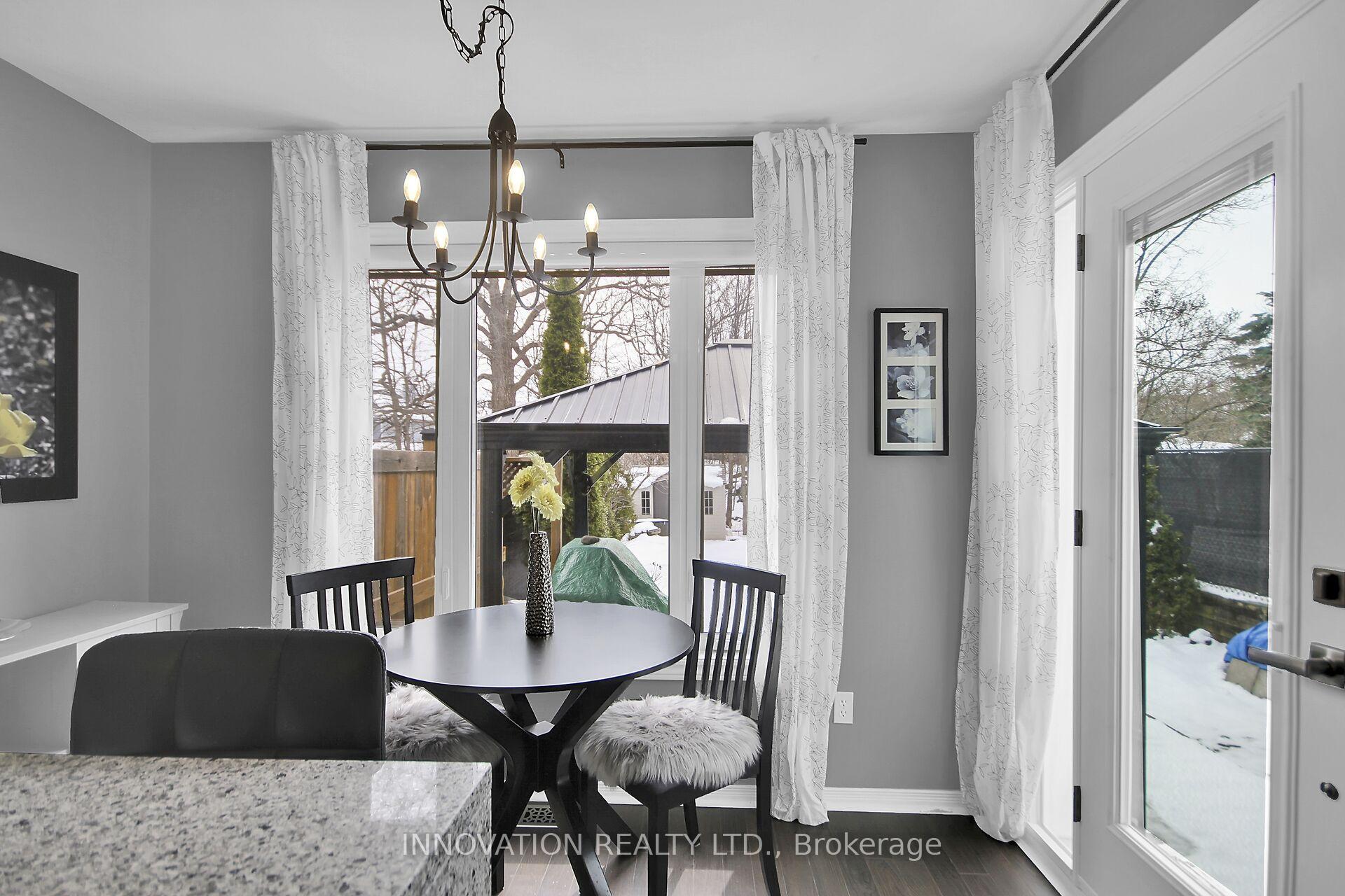 Photo 11 of 109 Blackdome Crescent, Ottawa, Kanata - Kanata Lakes/Heritage Hills — HOMEH