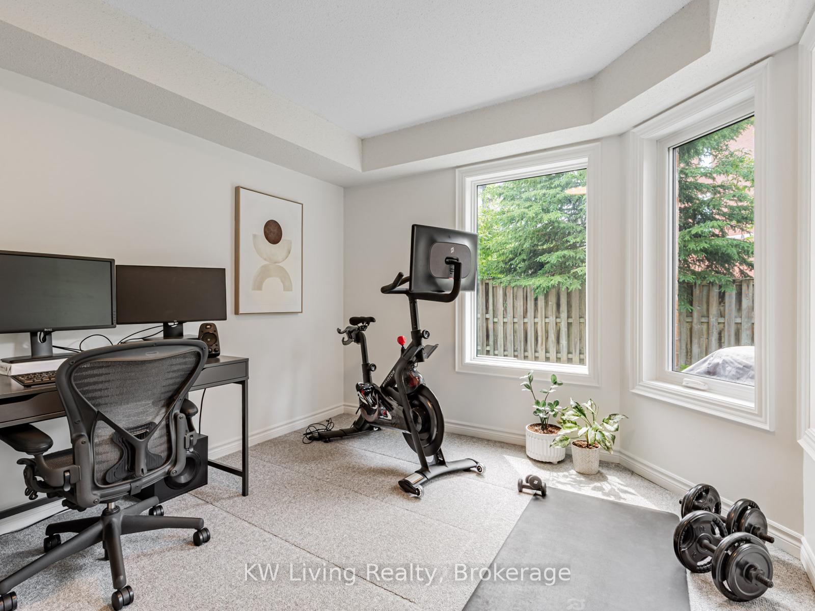 Photo 12 of 98 Leitchcroft Crescent, Markham, Commerce Valley — HOMEH