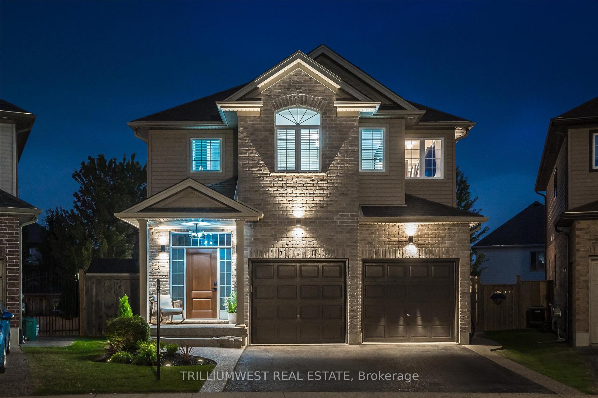 Photo 2 of 293 Watervale Crescent, Kitchener — HOMEH
