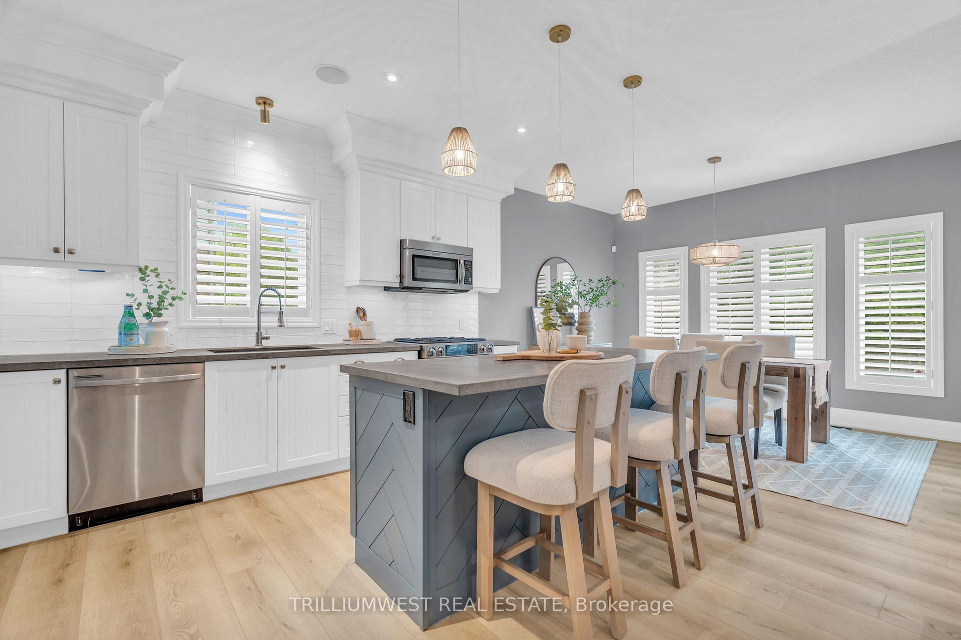 Photo 8 of 293 Watervale Crescent, Kitchener — HOMEH