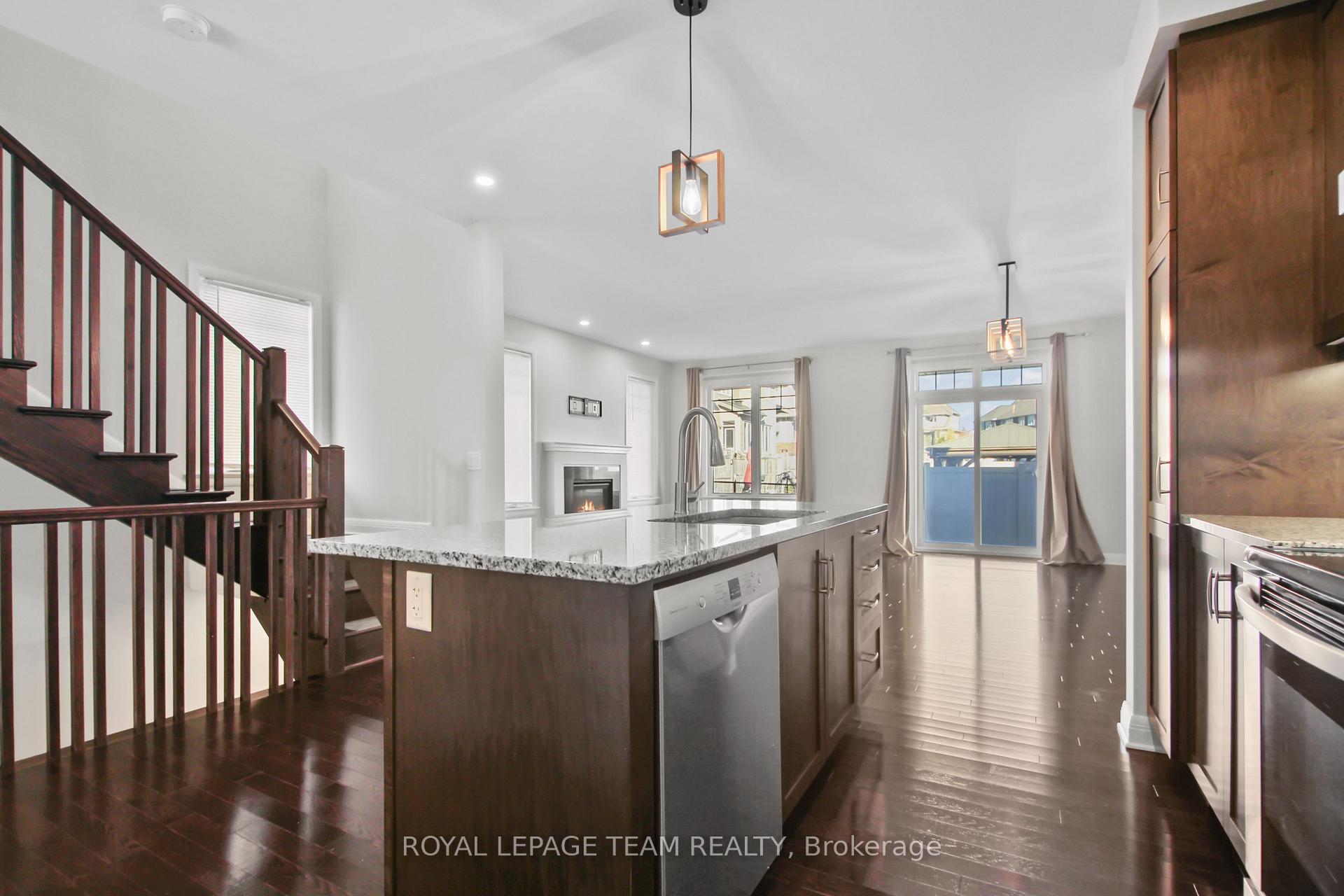 Photo 13 of 669 Gabriola Way, Ottawa, Kanata - Kanata Lakes/Heritage Hills — HOMEH