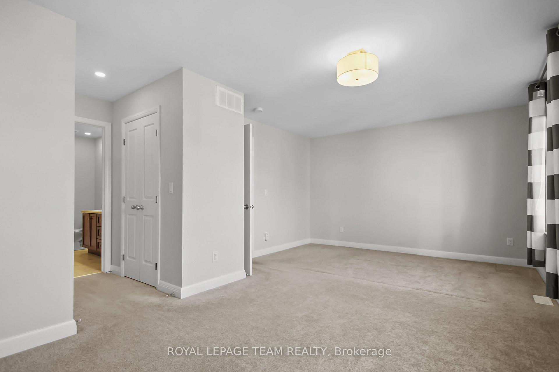 Photo 16 of 669 Gabriola Way, Ottawa, Kanata - Kanata Lakes/Heritage Hills — HOMEH