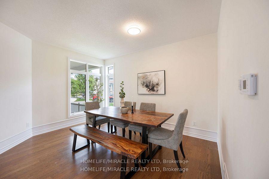 Photo 8 of 632 Bridleglen Crescent, Ottawa, Kanata - Emerald Meadows/Trailwest — HOMEH