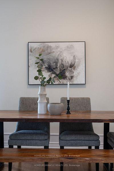 Photo 9 of 632 Bridleglen Crescent, Ottawa, Kanata - Emerald Meadows/Trailwest — HOMEH