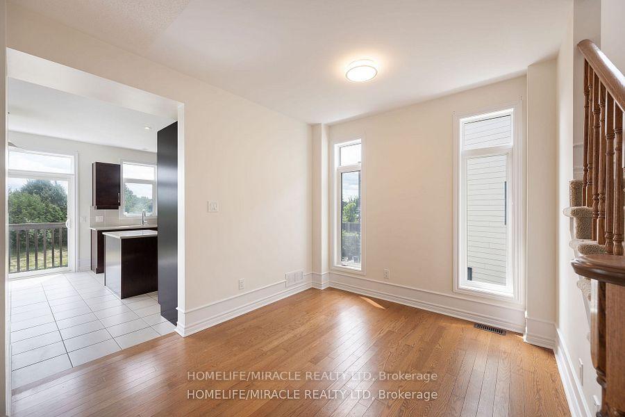 Photo 12 of 632 Bridleglen Crescent, Ottawa, Kanata - Emerald Meadows/Trailwest — HOMEH