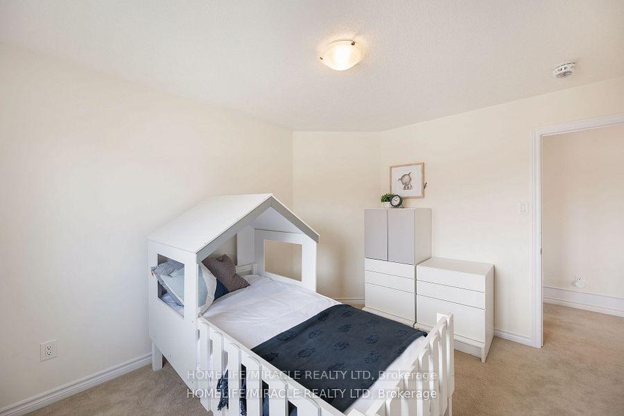 Photo 30 of 632 Bridleglen Crescent, Ottawa, Kanata - Emerald Meadows/Trailwest — HOMEH