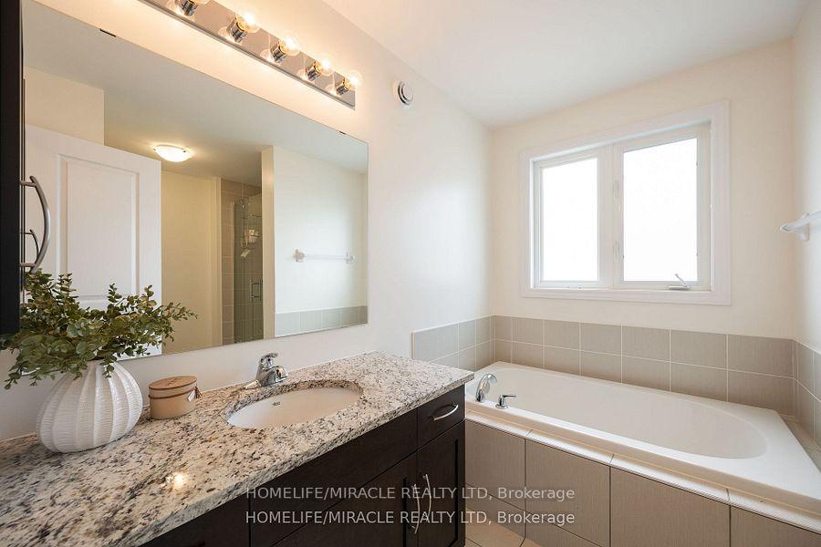 Photo 36 of 632 Bridleglen Crescent, Ottawa, Kanata - Emerald Meadows/Trailwest — HOMEH