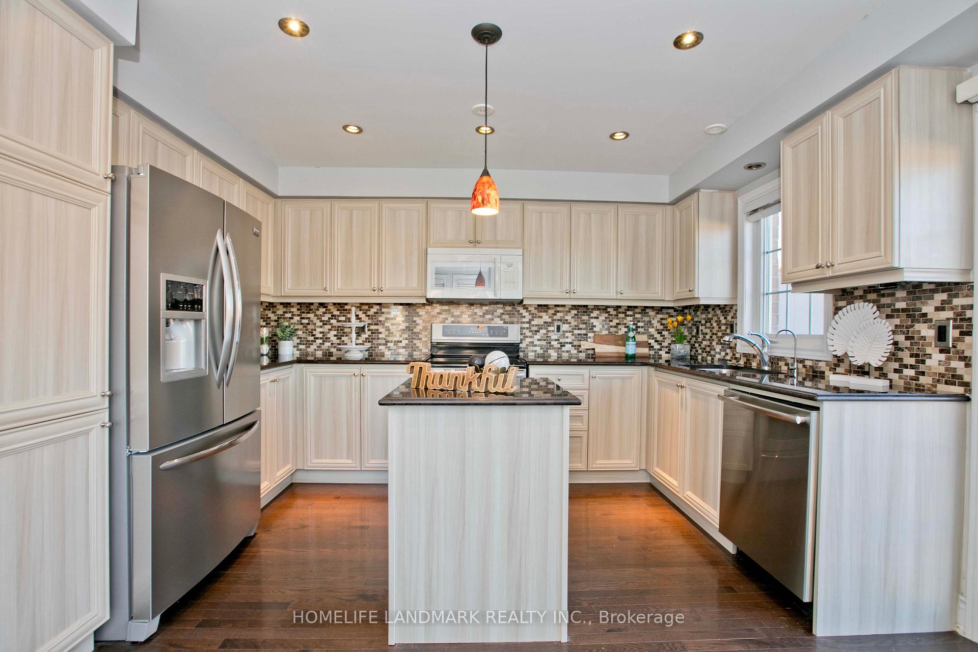 Photo 12 of 2 Percy Reesor Street, Markham, Berczy — HOMEH