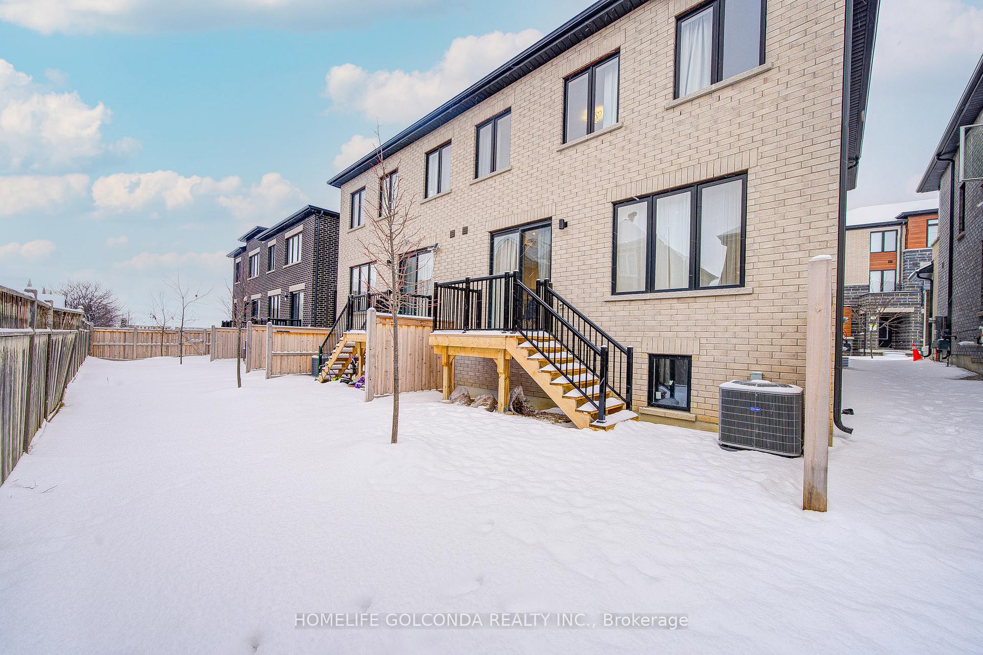 Photo 6 of 14 Arthur White Lane, Markham, Wismer — HOMEH