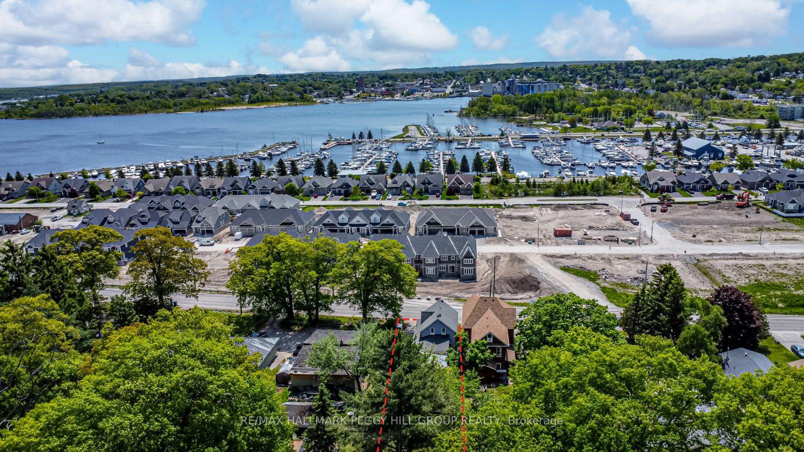 Photo 2 of 1046 Harbourview Drive, Midland — HOMEH