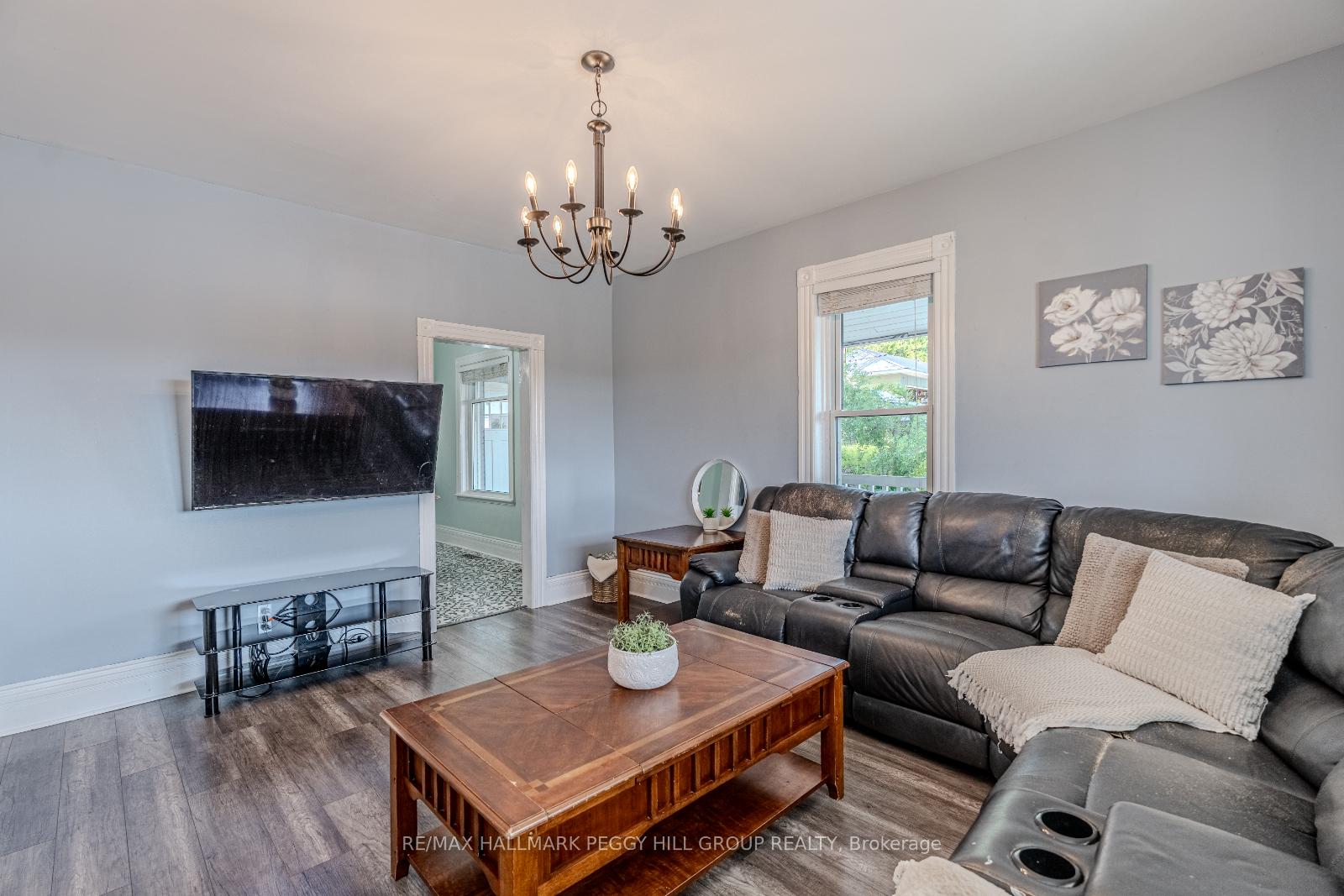 Photo 9 of 1046 Harbourview Drive, Midland — HOMEH