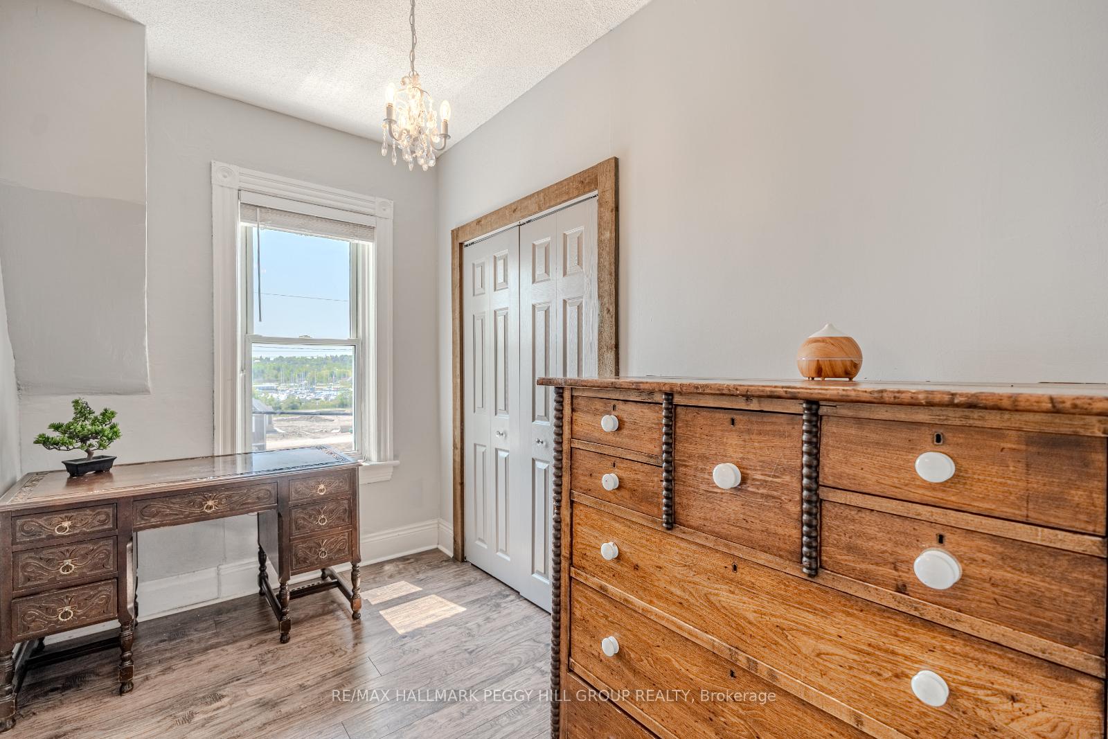 Photo 15 of 1046 Harbourview Drive, Midland — HOMEH
