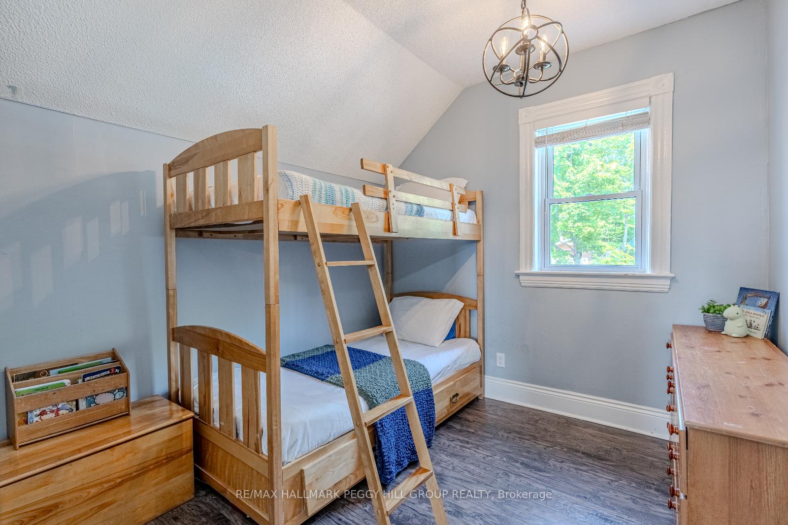 Photo 16 of 1046 Harbourview Drive, Midland — HOMEH