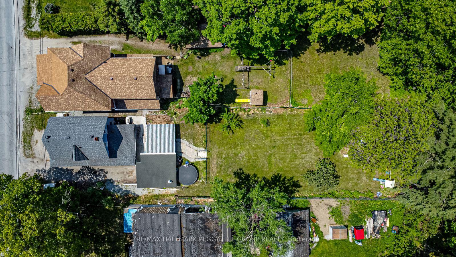 Photo 25 of 1046 Harbourview Drive, Midland — HOMEH
