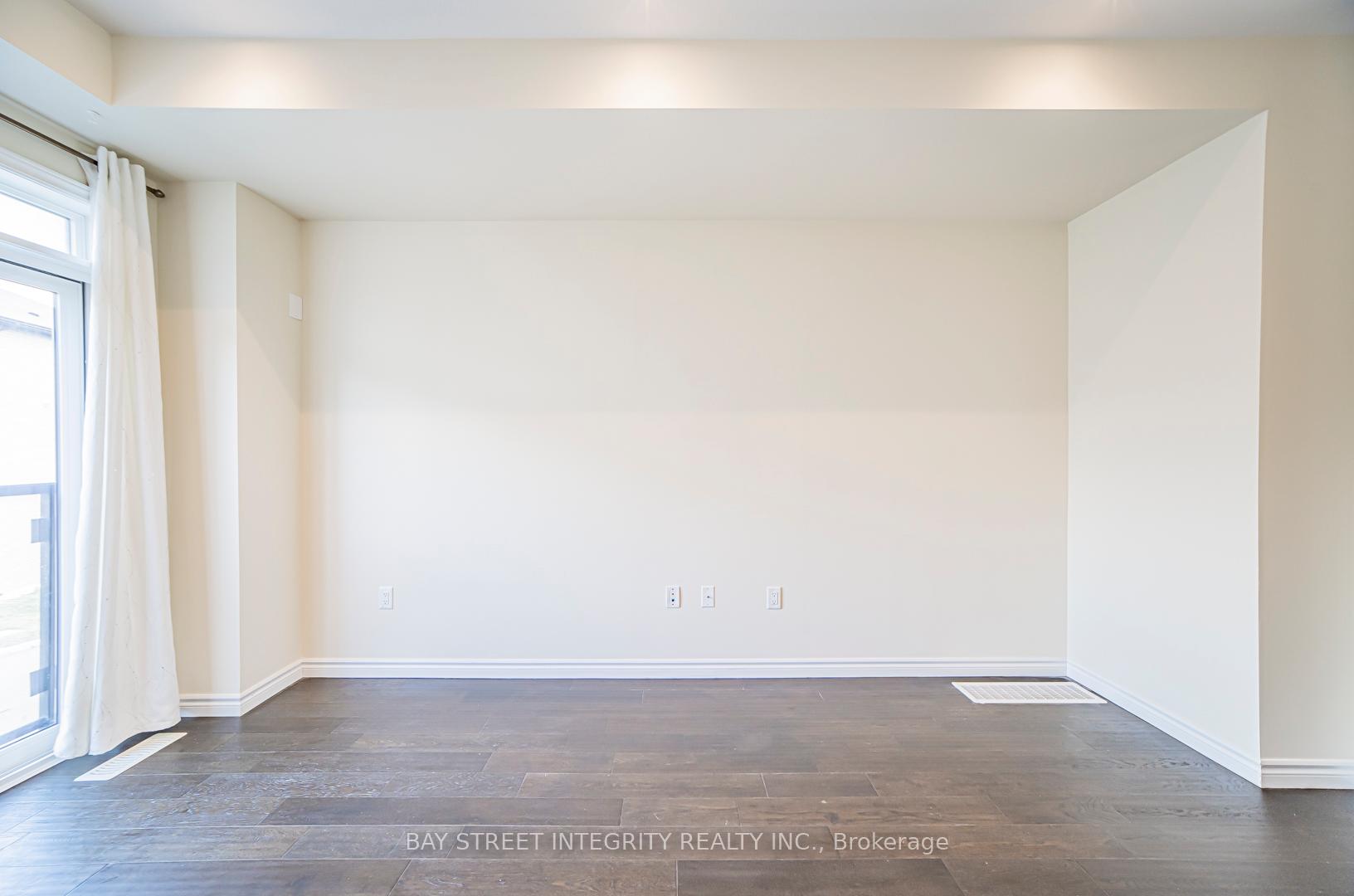Photo 6 of Unit U246, 30 Times Square Boulevard, Hamilton, Albion Falls — HOMEH