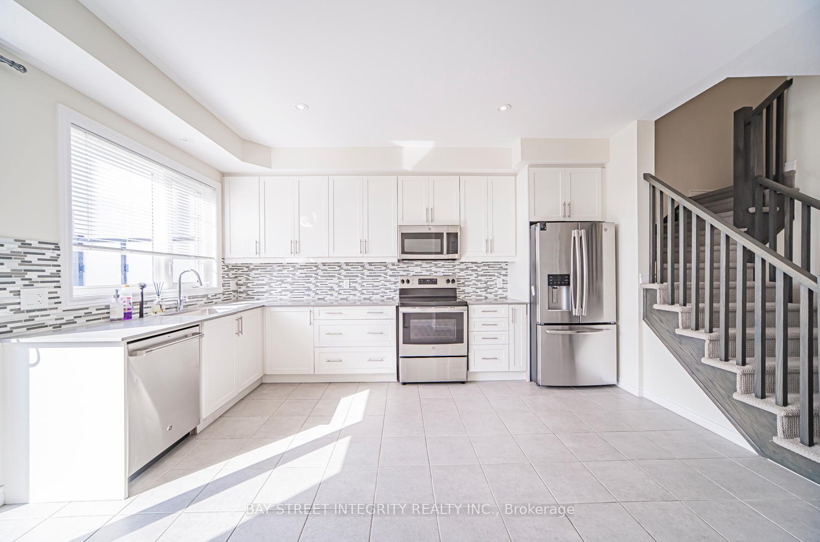 Photo 20 of Unit U246, 30 Times Square Boulevard, Hamilton, Albion Falls — HOMEH