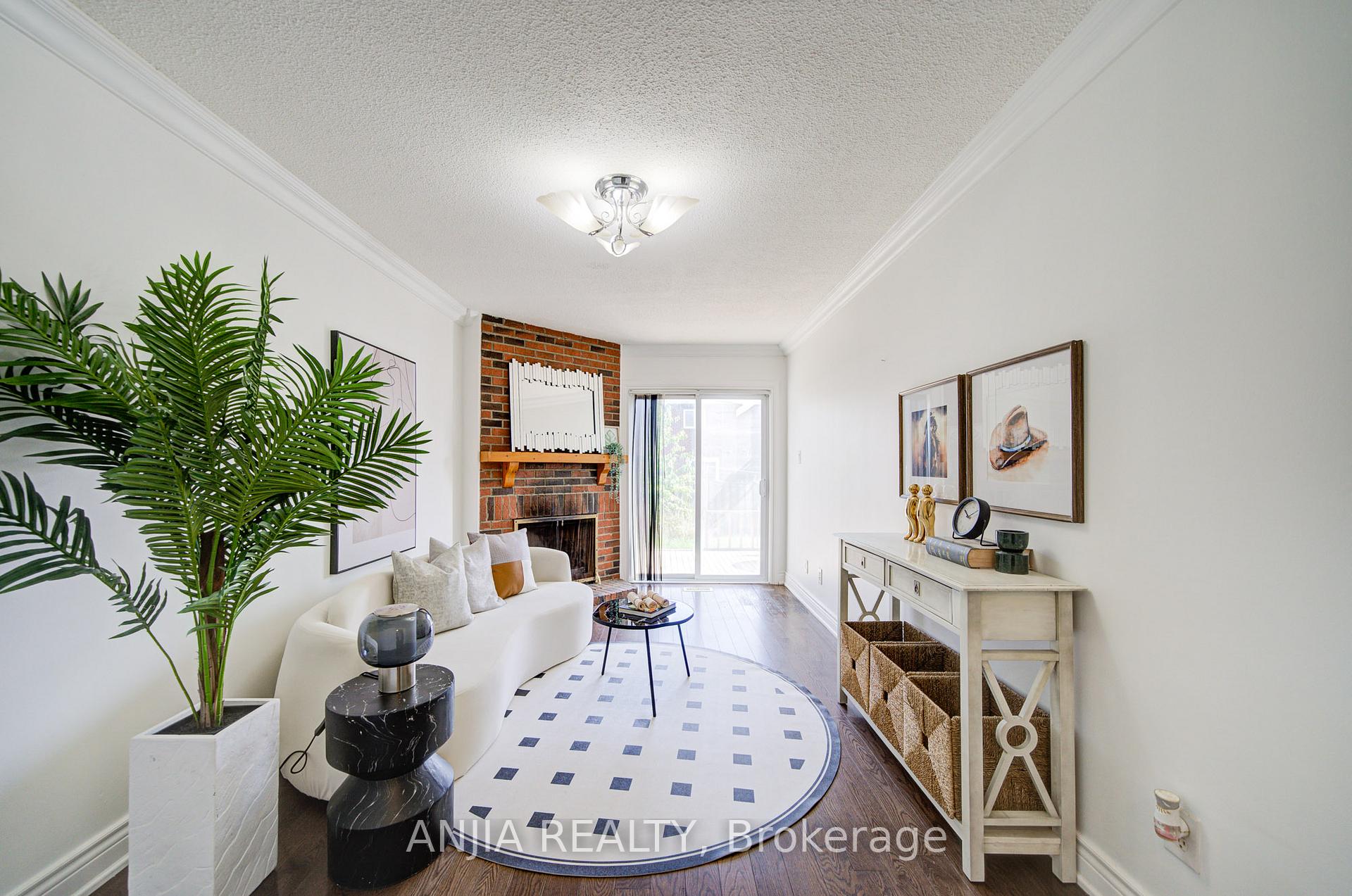 Photo 22 of 19 Dunbar Crescent, Markham, Milliken Mills East — HOMEH