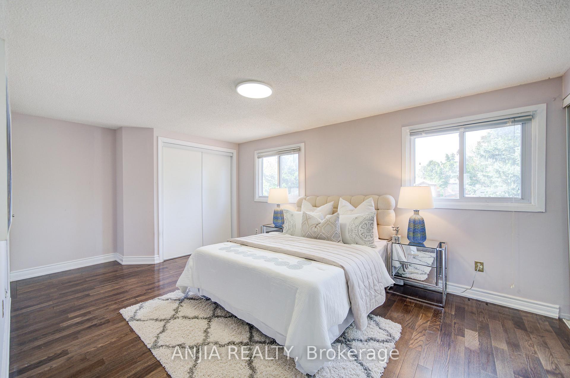 Photo 36 of 19 Dunbar Crescent, Markham, Milliken Mills East — HOMEH