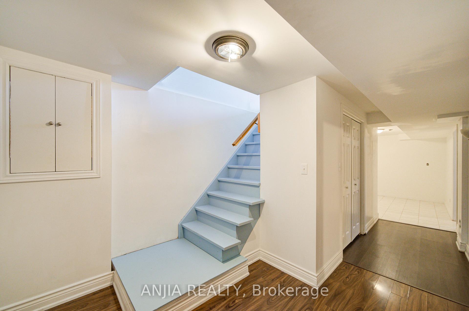 Photo 40 of 19 Dunbar Crescent, Markham, Milliken Mills East — HOMEH