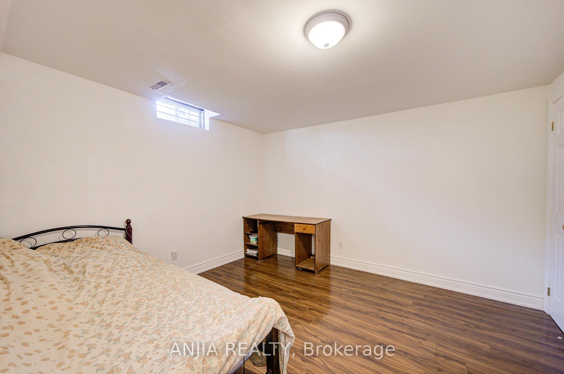 Photo 45 of 19 Dunbar Crescent, Markham, Milliken Mills East — HOMEH