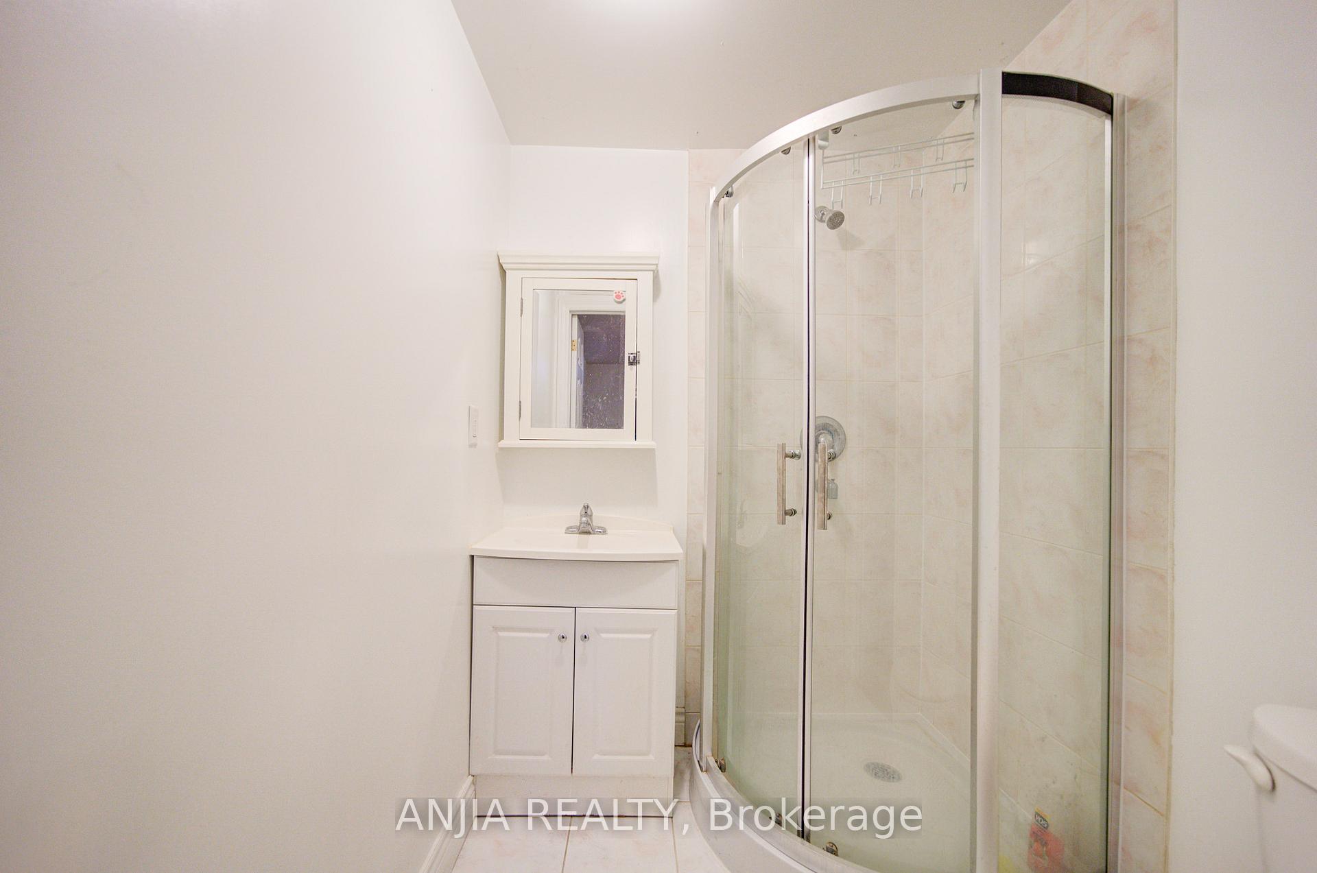 Photo 46 of 19 Dunbar Crescent, Markham, Milliken Mills East — HOMEH