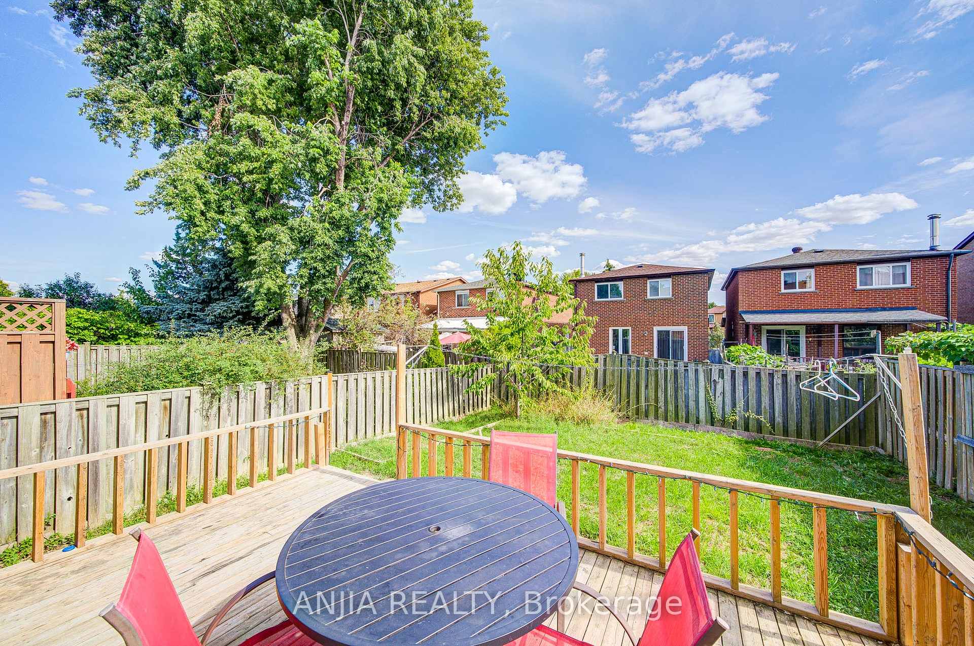 Photo 48 of 19 Dunbar Crescent, Markham, Milliken Mills East — HOMEH