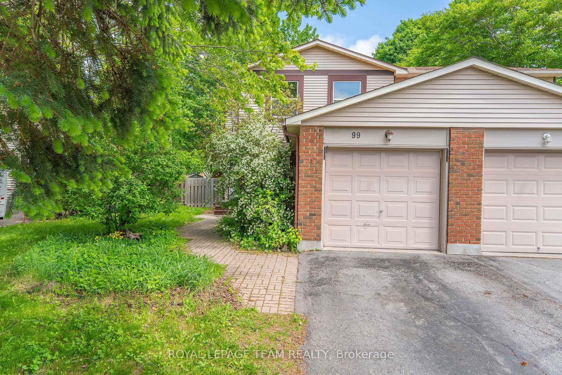 Photo 5 of 99 Seabrooke Drive, Ottawa, Kanata - Glencairn/Hazeldean — HOMEH