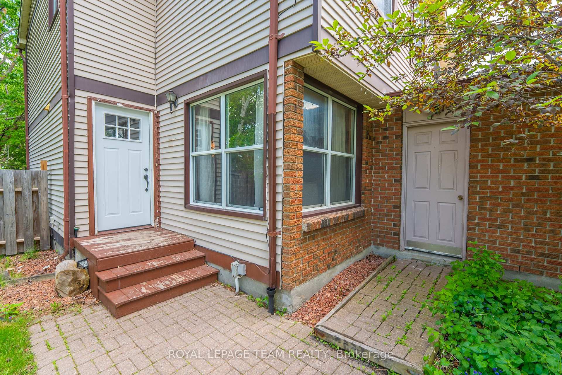 Photo 11 of 99 Seabrooke Drive, Ottawa, Kanata - Glencairn/Hazeldean — HOMEH