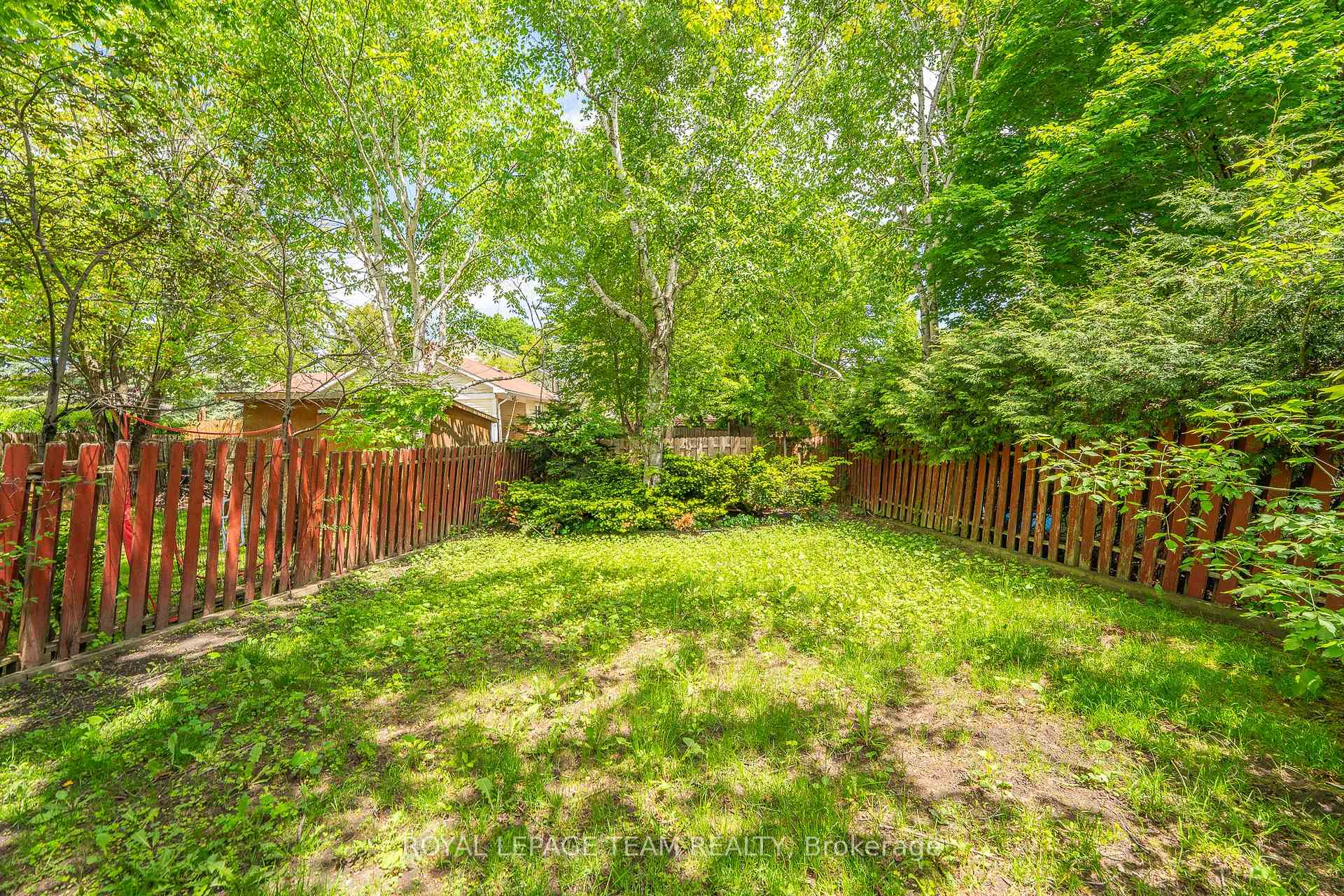 Photo 14 of 99 Seabrooke Drive, Ottawa, Kanata - Glencairn/Hazeldean — HOMEH
