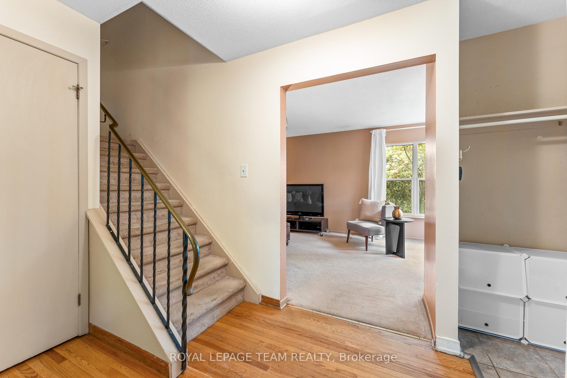 Photo 20 of 99 Seabrooke Drive, Ottawa, Kanata - Glencairn/Hazeldean — HOMEH
