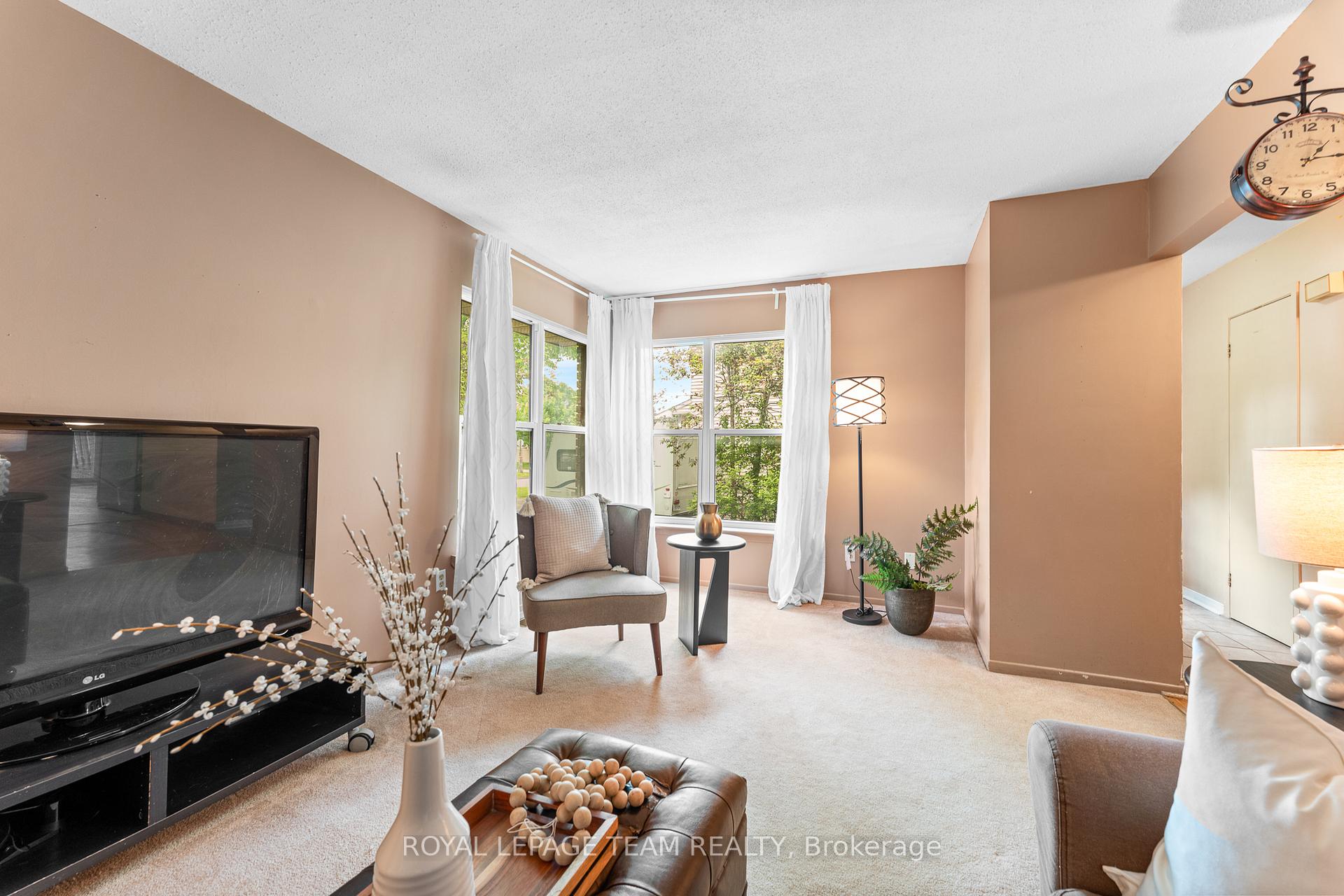 Photo 24 of 99 Seabrooke Drive, Ottawa, Kanata - Glencairn/Hazeldean — HOMEH
