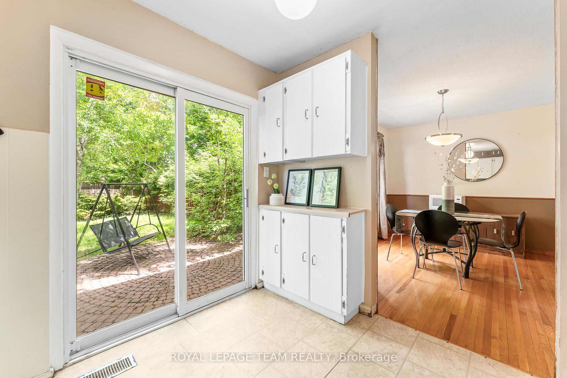 Photo 32 of 99 Seabrooke Drive, Ottawa, Kanata - Glencairn/Hazeldean — HOMEH