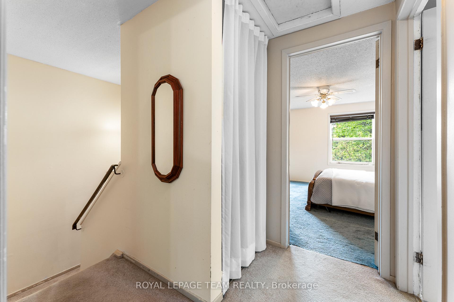 Photo 34 of 99 Seabrooke Drive, Ottawa, Kanata - Glencairn/Hazeldean — HOMEH