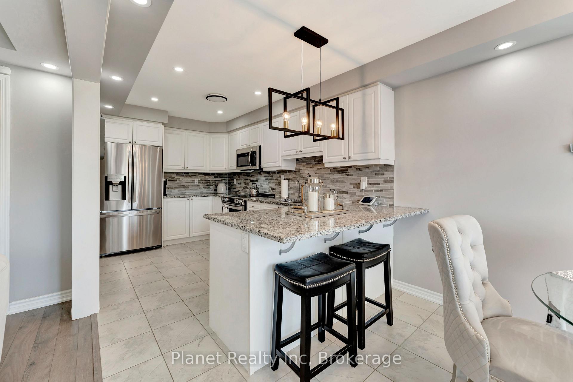 Photo 8 of 212 Waterbrook Lane, Kitchener — HOMEH