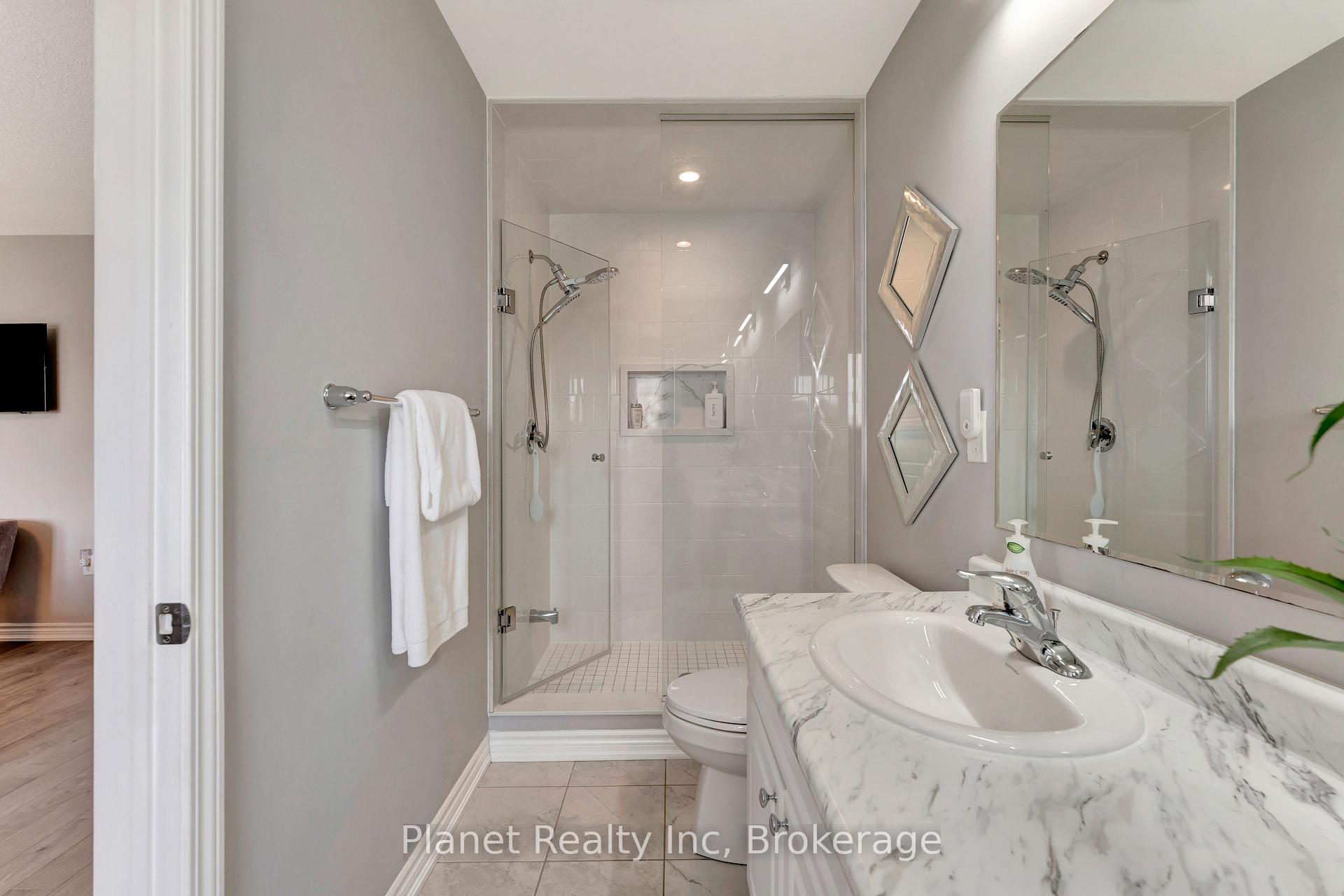 Photo 16 of 212 Waterbrook Lane, Kitchener — HOMEH