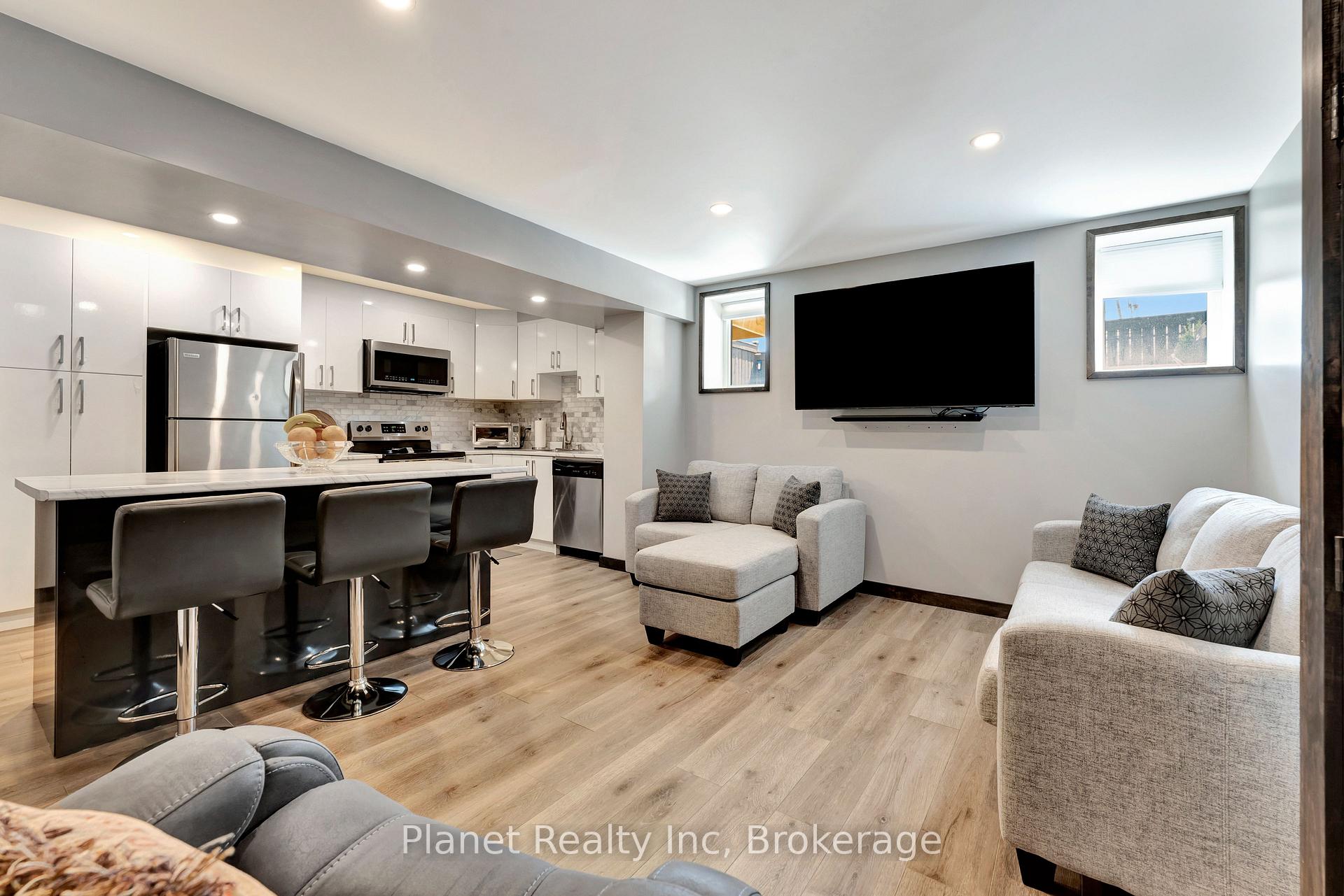 Photo 25 of 212 Waterbrook Lane, Kitchener — HOMEH