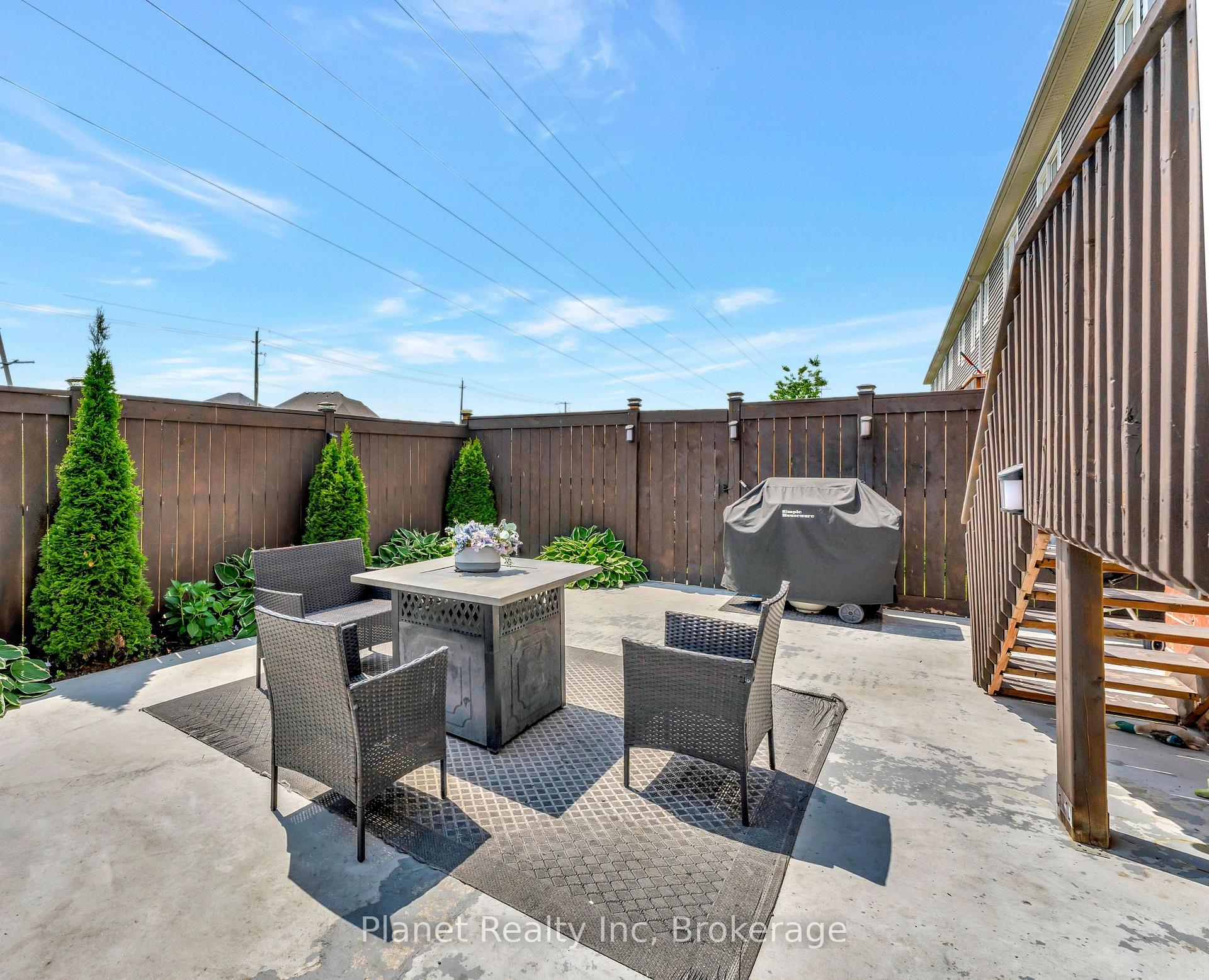Photo 28 of 212 Waterbrook Lane, Kitchener — HOMEH
