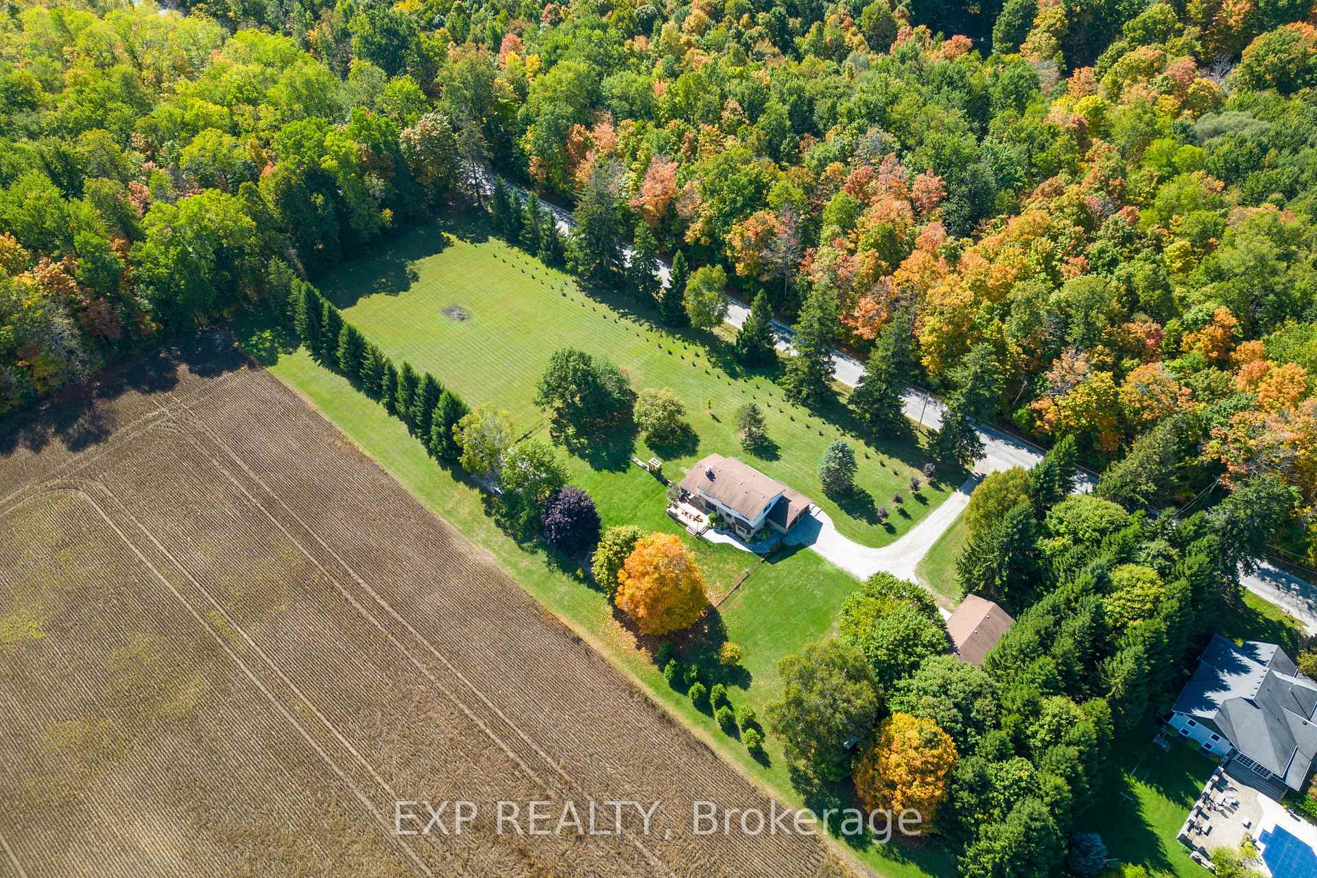 Photo 7 of 22882 Vanneck Road, Middlesex Centre, Rural Middlesex Centre — HOMEH