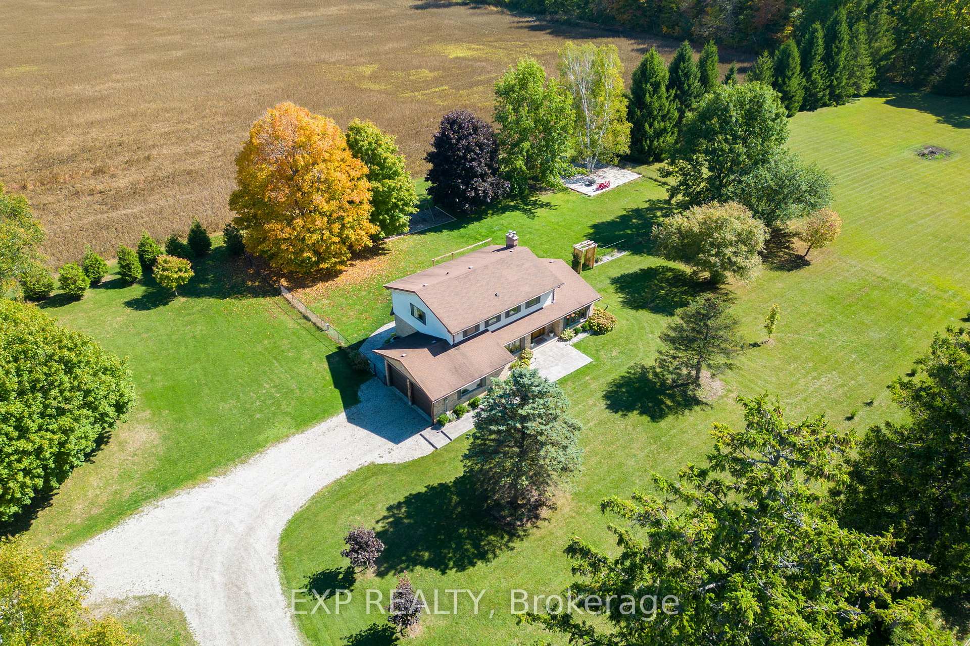 Photo 8 of 22882 Vanneck Road, Middlesex Centre, Rural Middlesex Centre — HOMEH